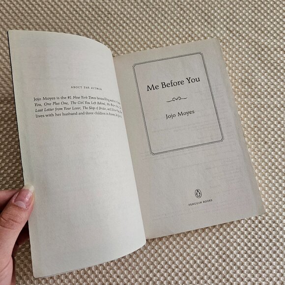 4/$40 2012‎ - Me before you by Jojo Moyes  - Paperback - Picture 2 of 6